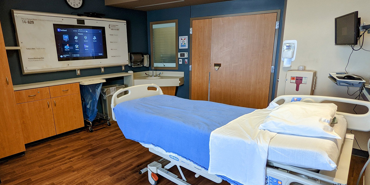 Using the Voice Tracker I array microphone in patient rooms to enhance